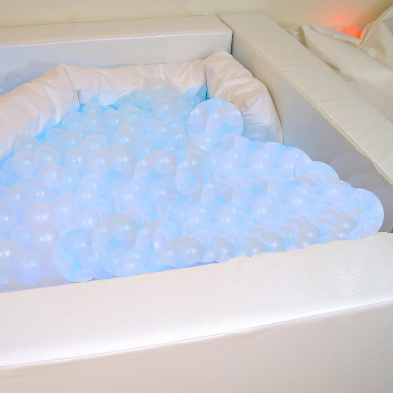 Bollar 75mm, transp. 500 st