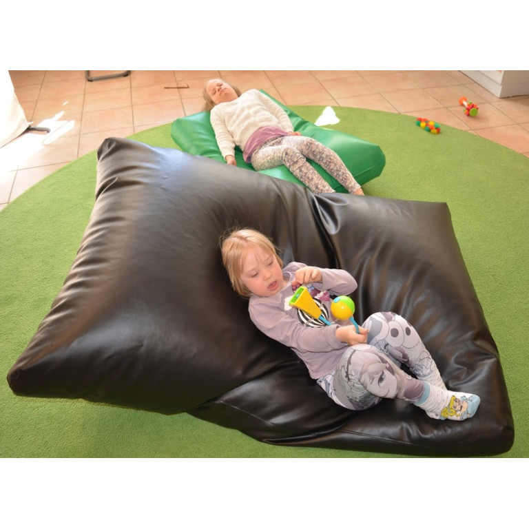 Litendyna galon, Svart