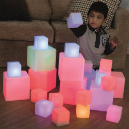 Interaktiva ljuskuber 12 pack Interaktiva ljuskuber 12 pack