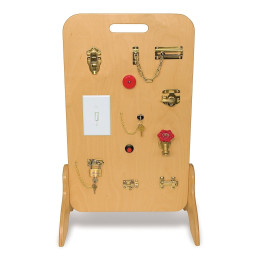 Aktivitetstavla med lås Aktivitetstavla med lås