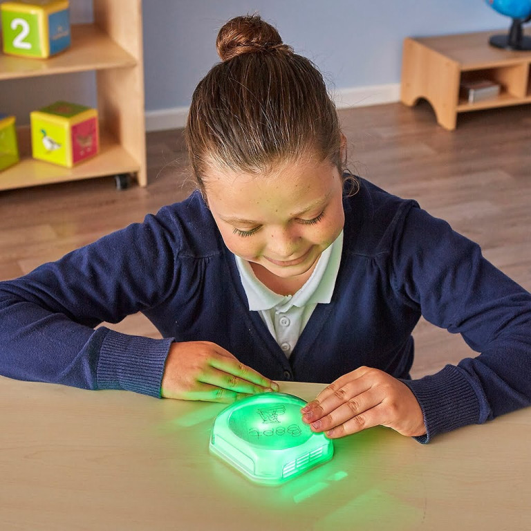 Lysande, talande knappar (6-pack)