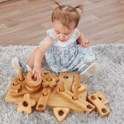 Konstruktionsbygge i trä Konstruktionsbygge i trä