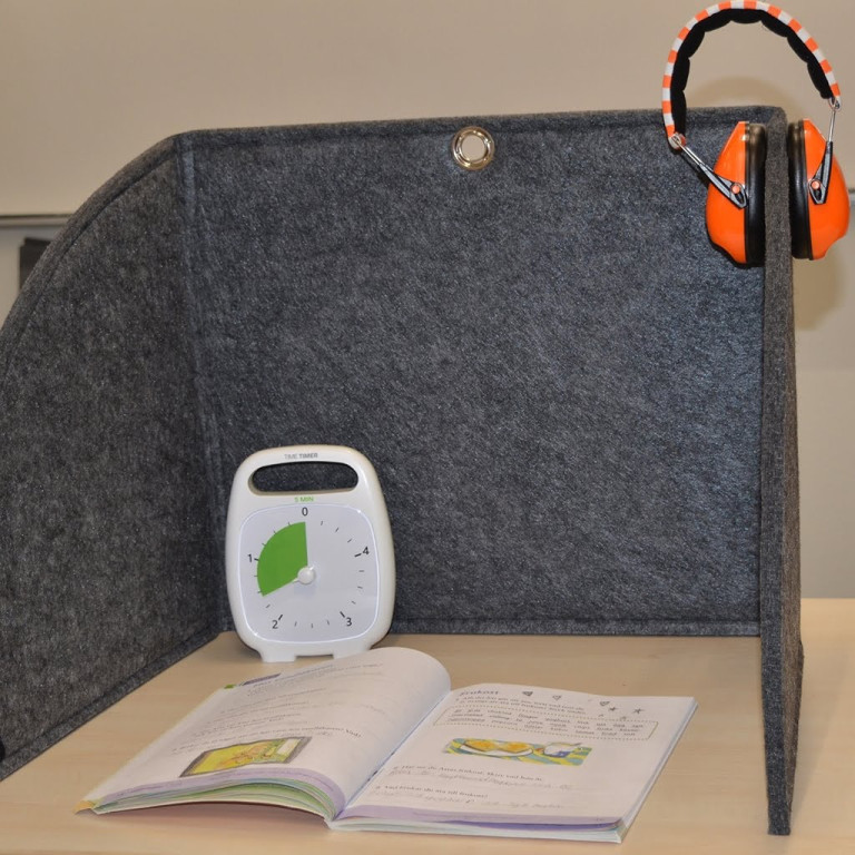 Bänkavskiljare, ljuddämpande