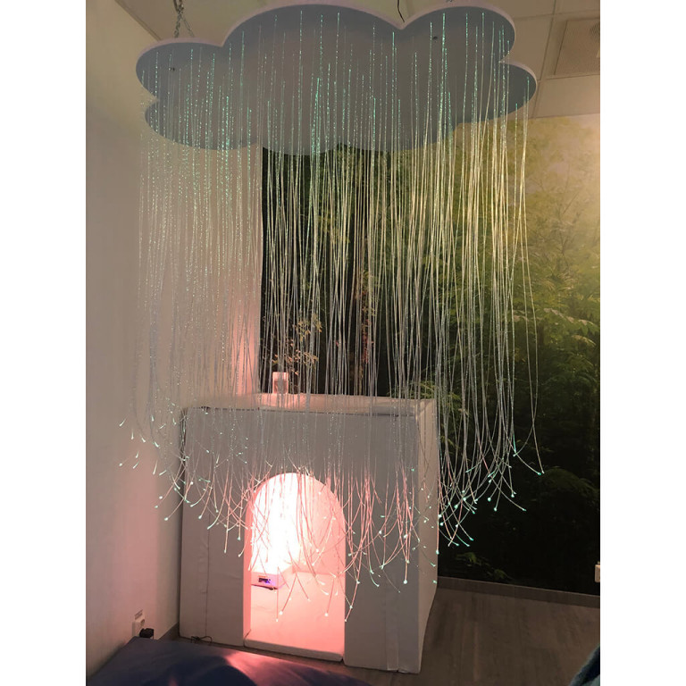 Ljusregn, takfäste för fiberoptik