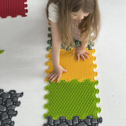 Ortoto Taktila mattor Nature gifts 8-pack Ortoto Taktila mattor Nature gifts 8-pack