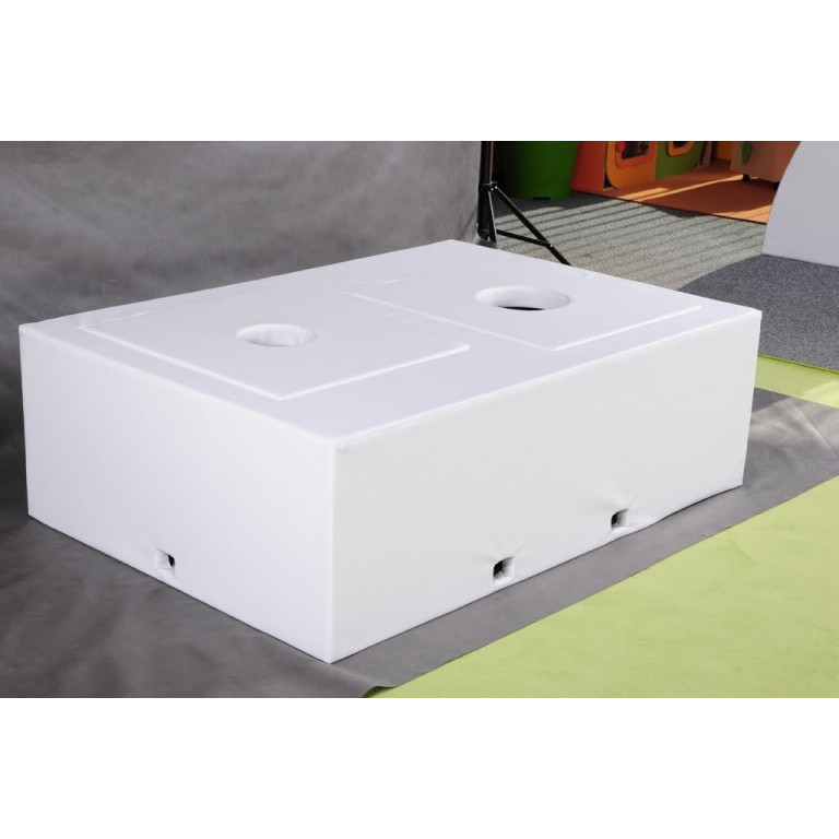 Rektangulärt podie högt (1) 140*100*45 Vit