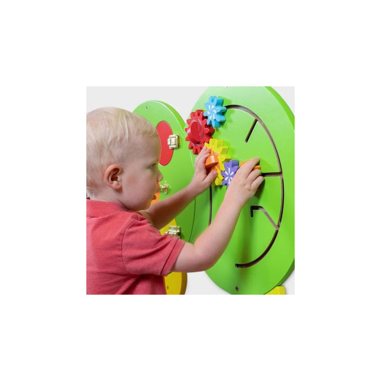 Aktivitetstavla Larv