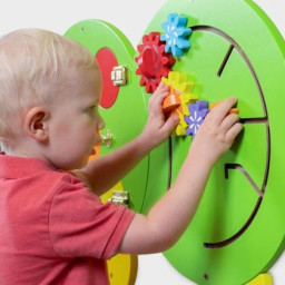 Aktivitetstavla Larv