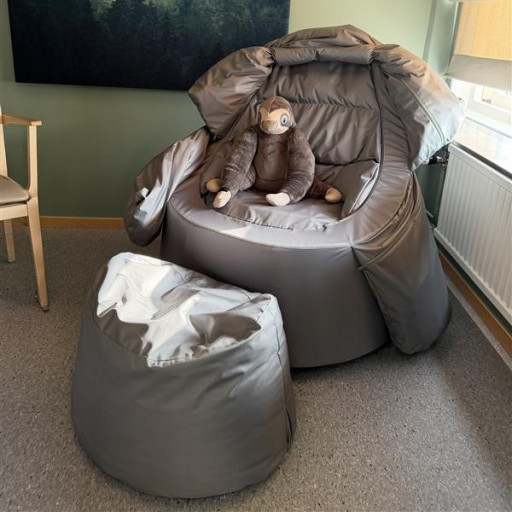 Bollfåtölj Protac SenSit® Straight Dusty Green inkl fotpall